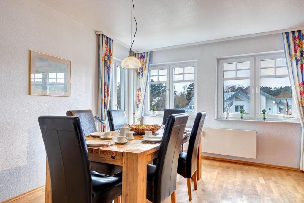 Grosse Schoene 3 Zimmer Ferienwohnung - 100 Qm - In Strandnaehe Fuer 6 Personen!! Ostseebad Heringsdorf Exterior foto